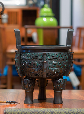 青铜器入己鼎三足香炉鼎开业贺礼