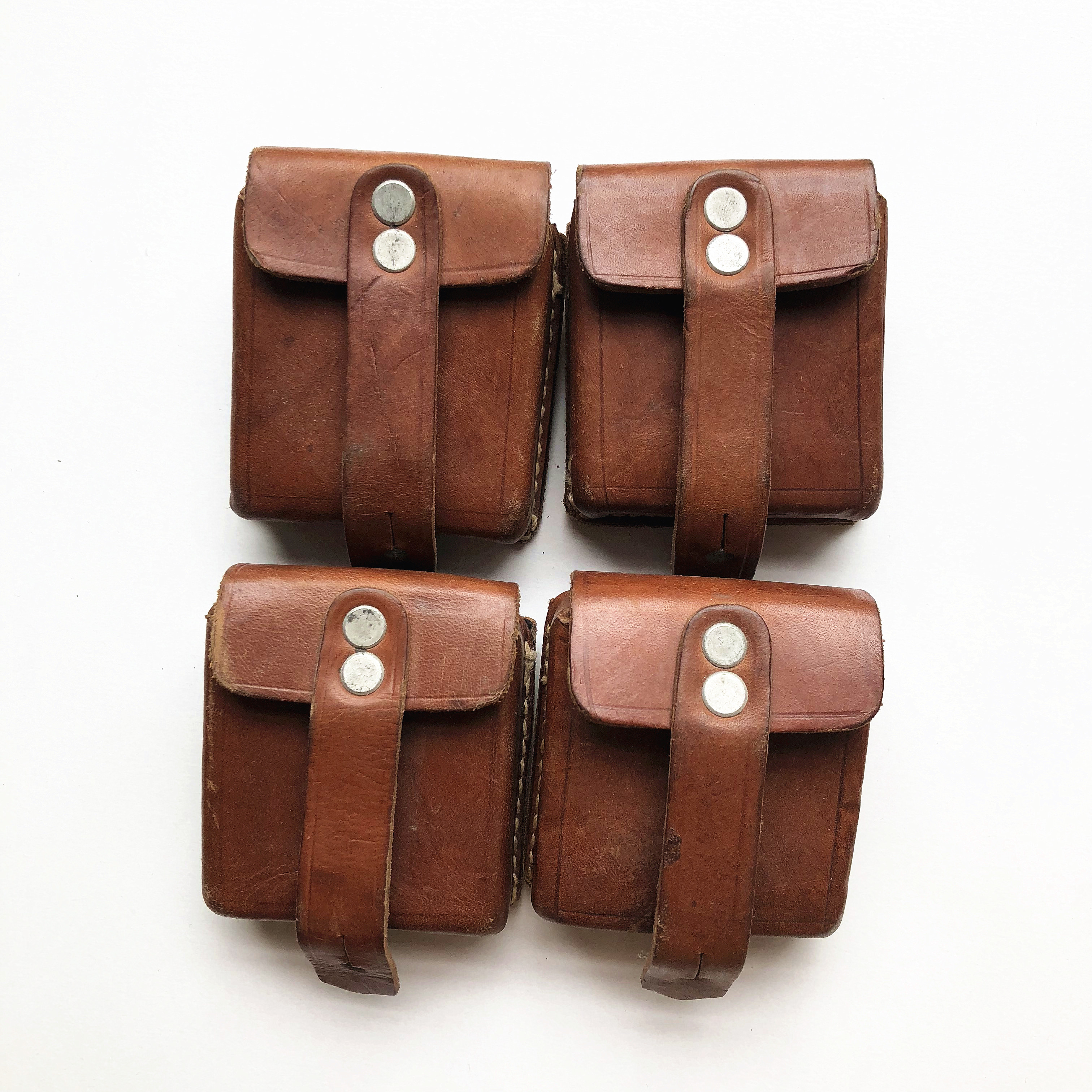 老式皮盒收藏怀旧战术零钱指北针