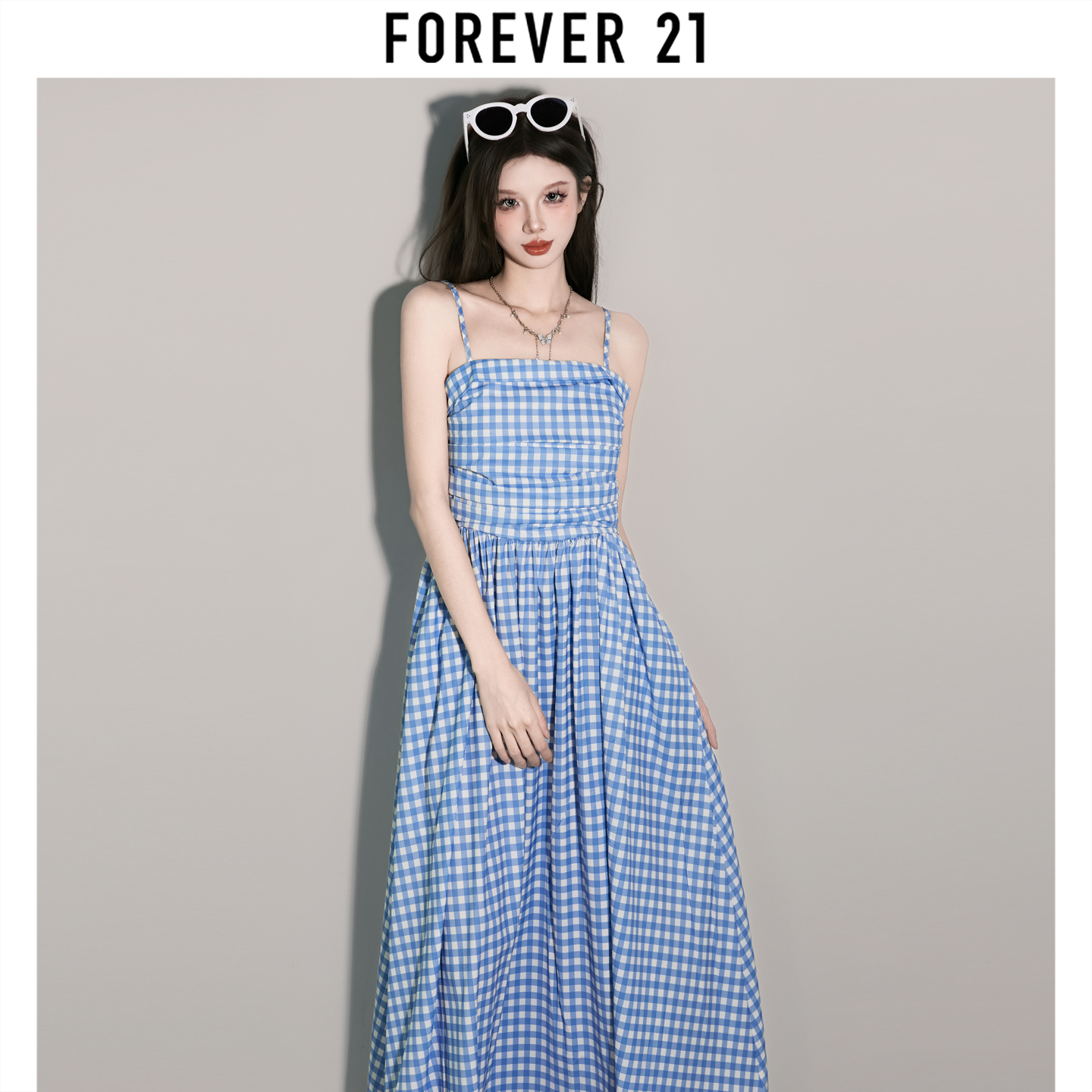 Forever21蓝白格子休闲连衣裙
