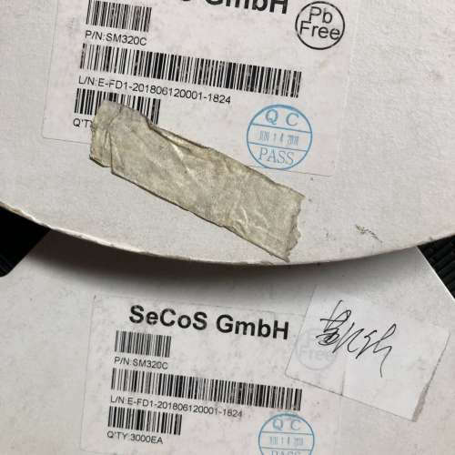 SM320C SS32肖特基二极管  3A20V  原