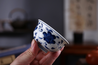 余槿堂仿明踏水山茶花主人杯