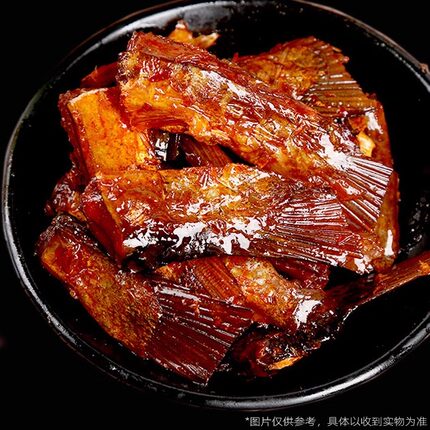 湖南特产26克洞庭哥香辣鱼排鱼尾15克麻辣小吃小零食辣味鱼