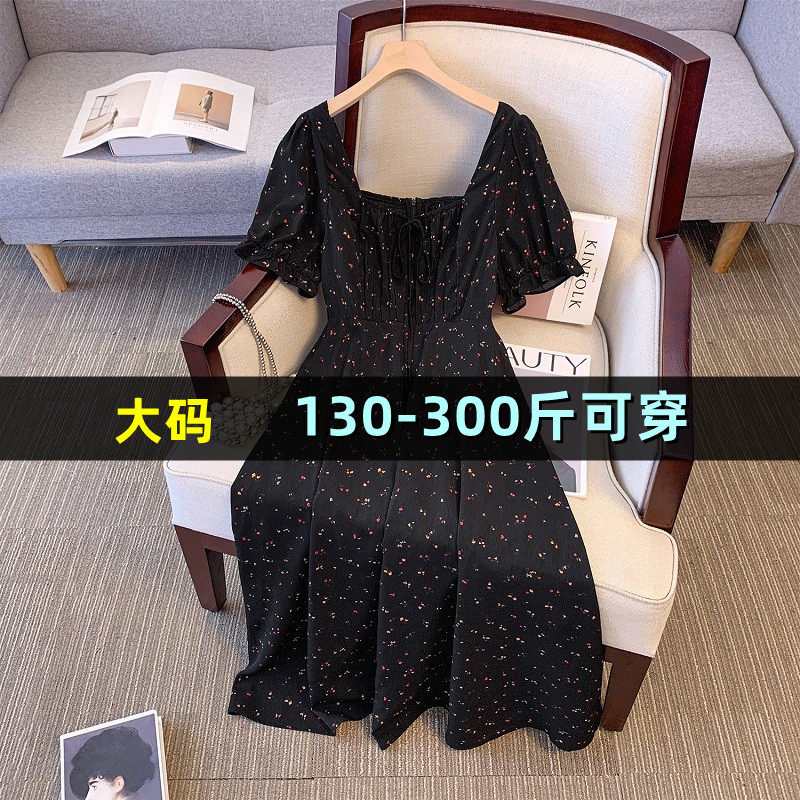 大码法式方领连衣裙女夏新200斤