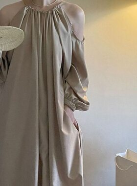 韩版chic清冷风抽绳露肩长袖连衣裙女2026春秋宽松显瘦气质中长裙