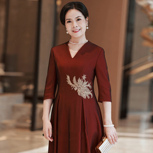 婚礼大码妈妈装礼服喜婆婆婚宴连衣裙平时可穿长款显瘦宴会礼服