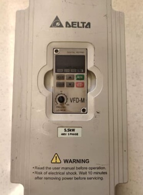 议价台达变频器 VFD055M43A 5.5kW 实物拍摄