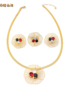 爆款欧美幸运草项链 钛钢镂空耳钉戒指彩色钻套装 necklace set