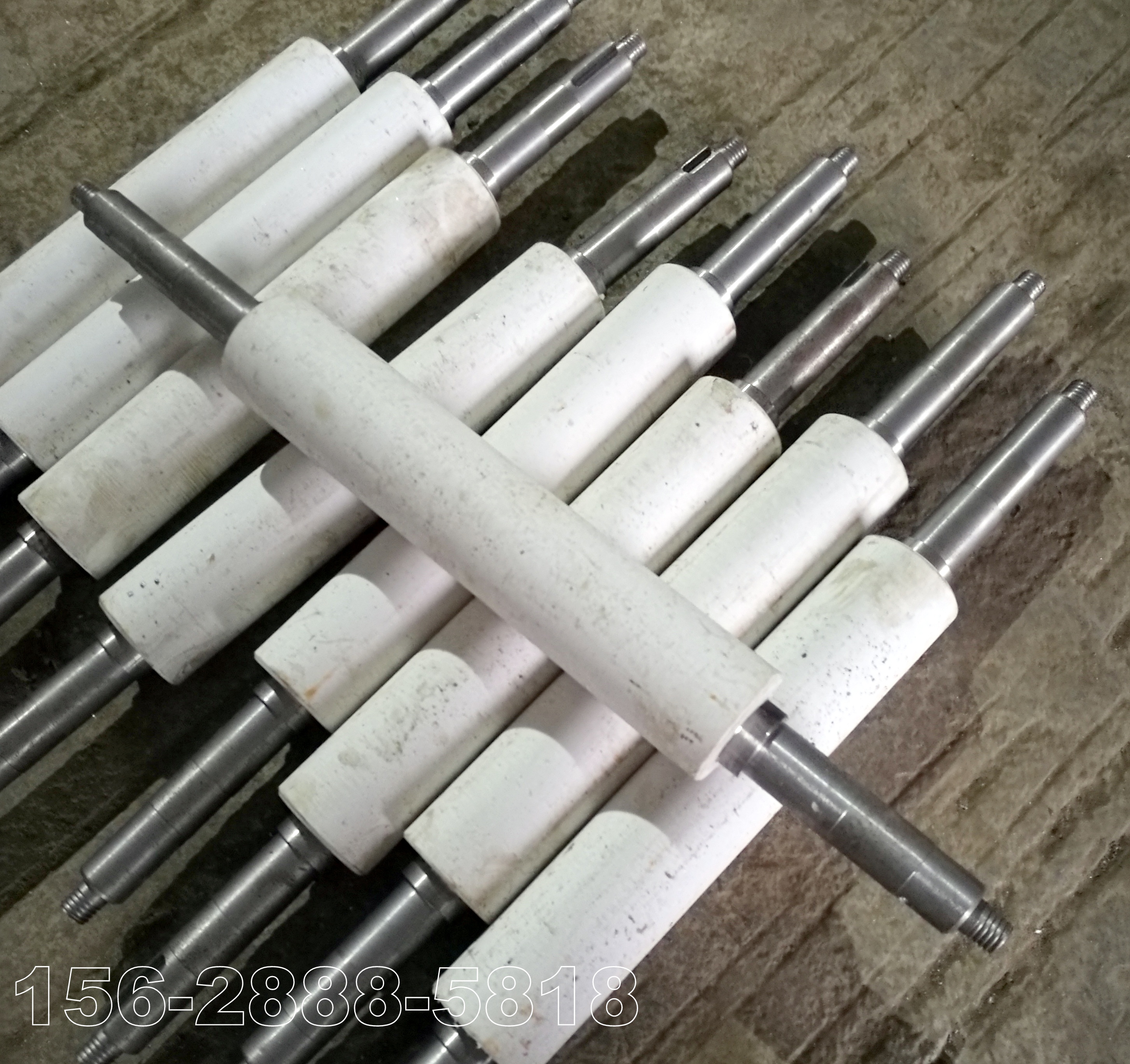YQC-QJ660型切菜机配件大全 切菜机输送带前轴 前拉带拖滚 拉带辊。
购买前请联系客服确认好后再下单购买。