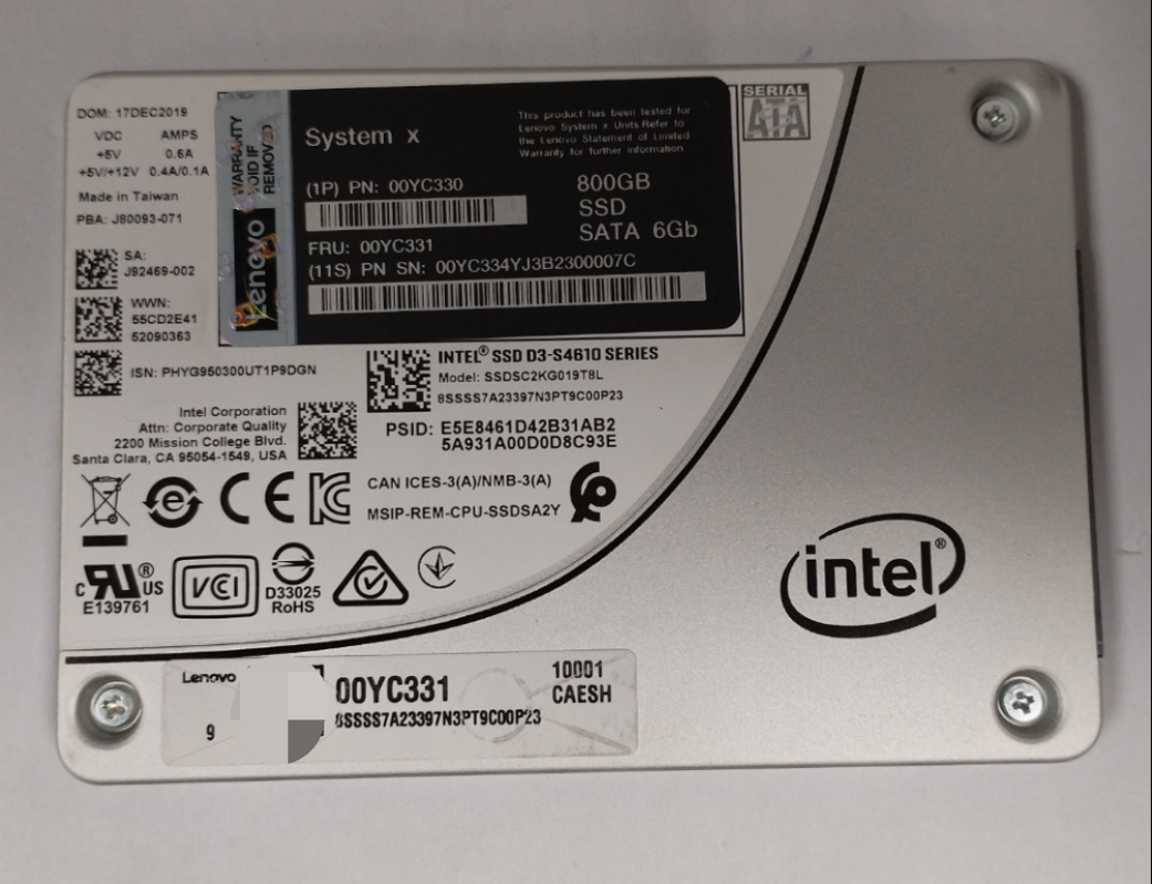 Lenovo 800G 6G SATA 00YC330 00YC331服务器固态SSD提供测报