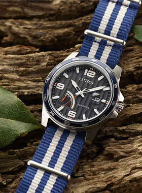 代购西铁城CITIZEN光动能手表AW7038-04L帆布皮带蓝盘休闲复古男