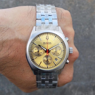 bulova宝路华男表计时金色96b239