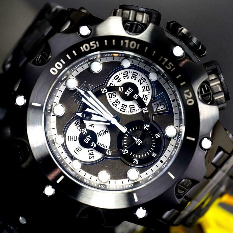 代购代购正品 Invicta Venom 32762 大表盘石英计时码表黑色钢带