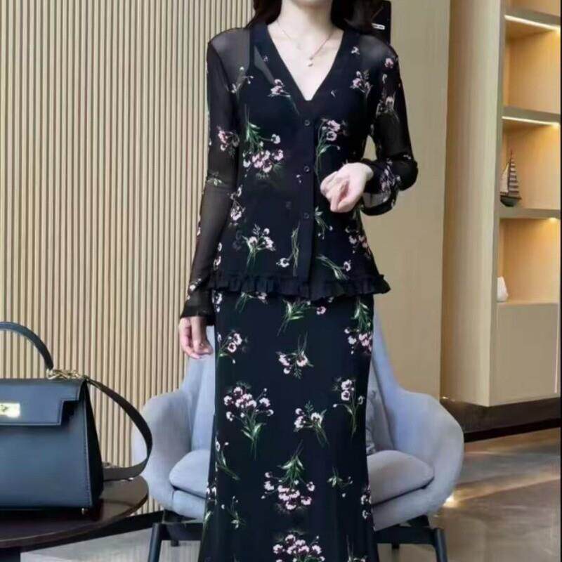 2025大尺码女装夏日度假穿搭套装韩系碎花胖mm显瘦防晒开衫半身裙