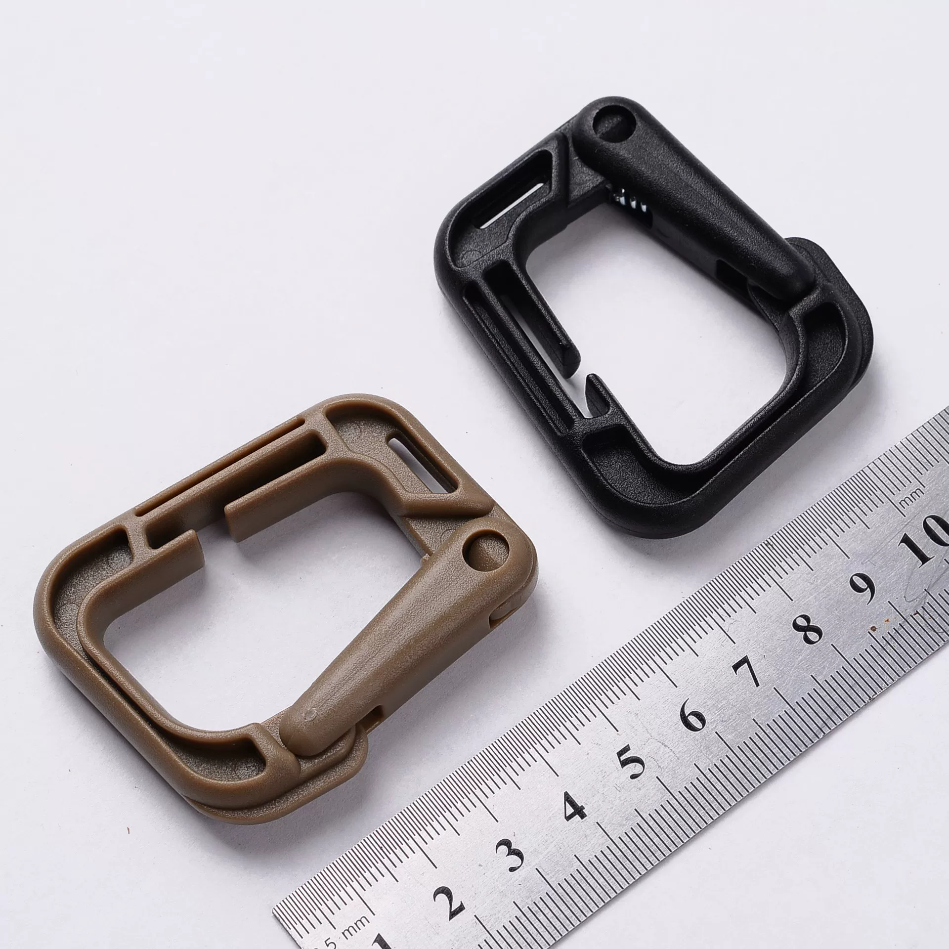 Tactics travel backpack outside climbing, climbing keychain