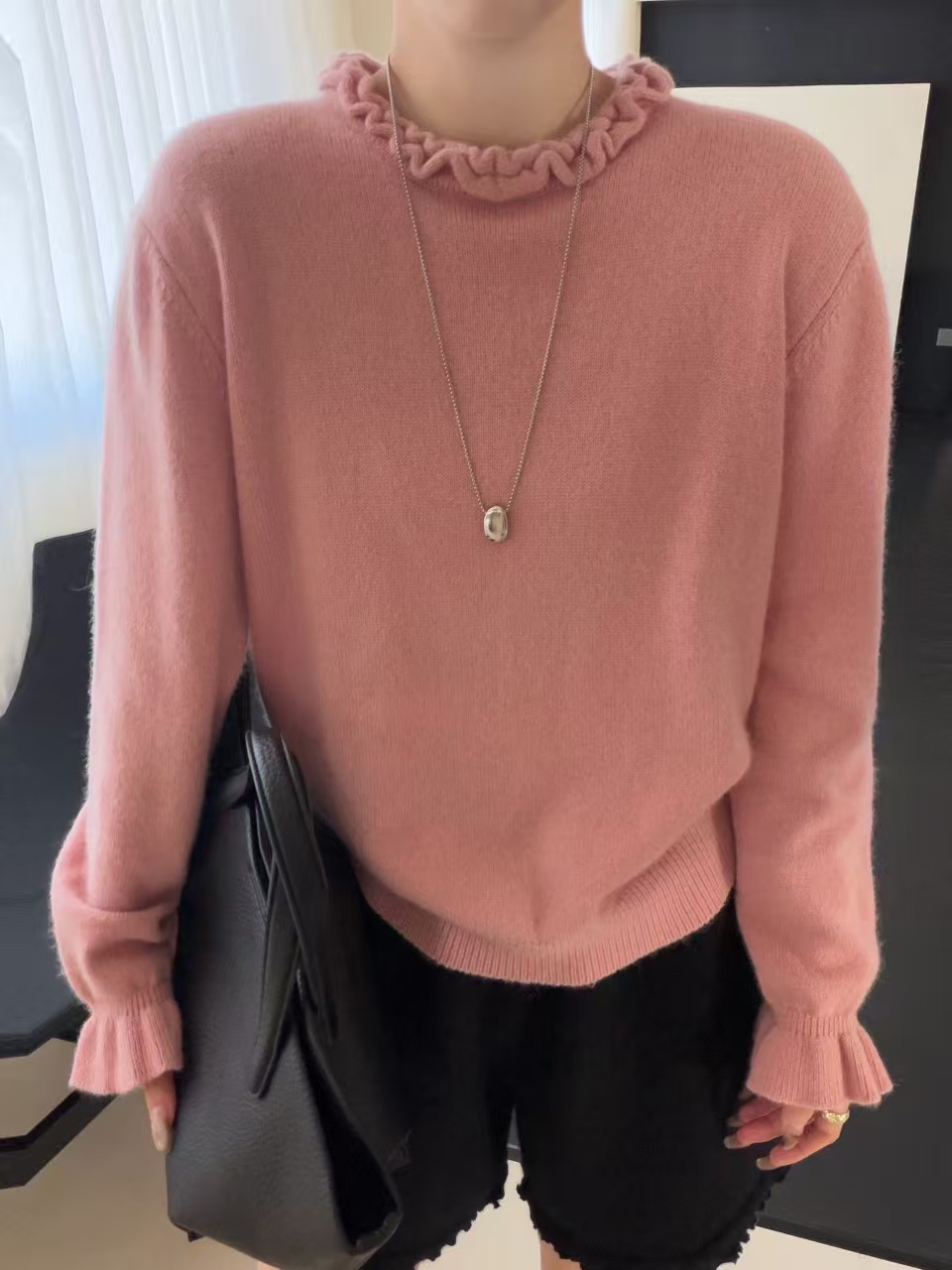 羊驼毛精致花边领圆领喇叭荷叶袖柔软纯色时尚羊毛针织衫打底衫