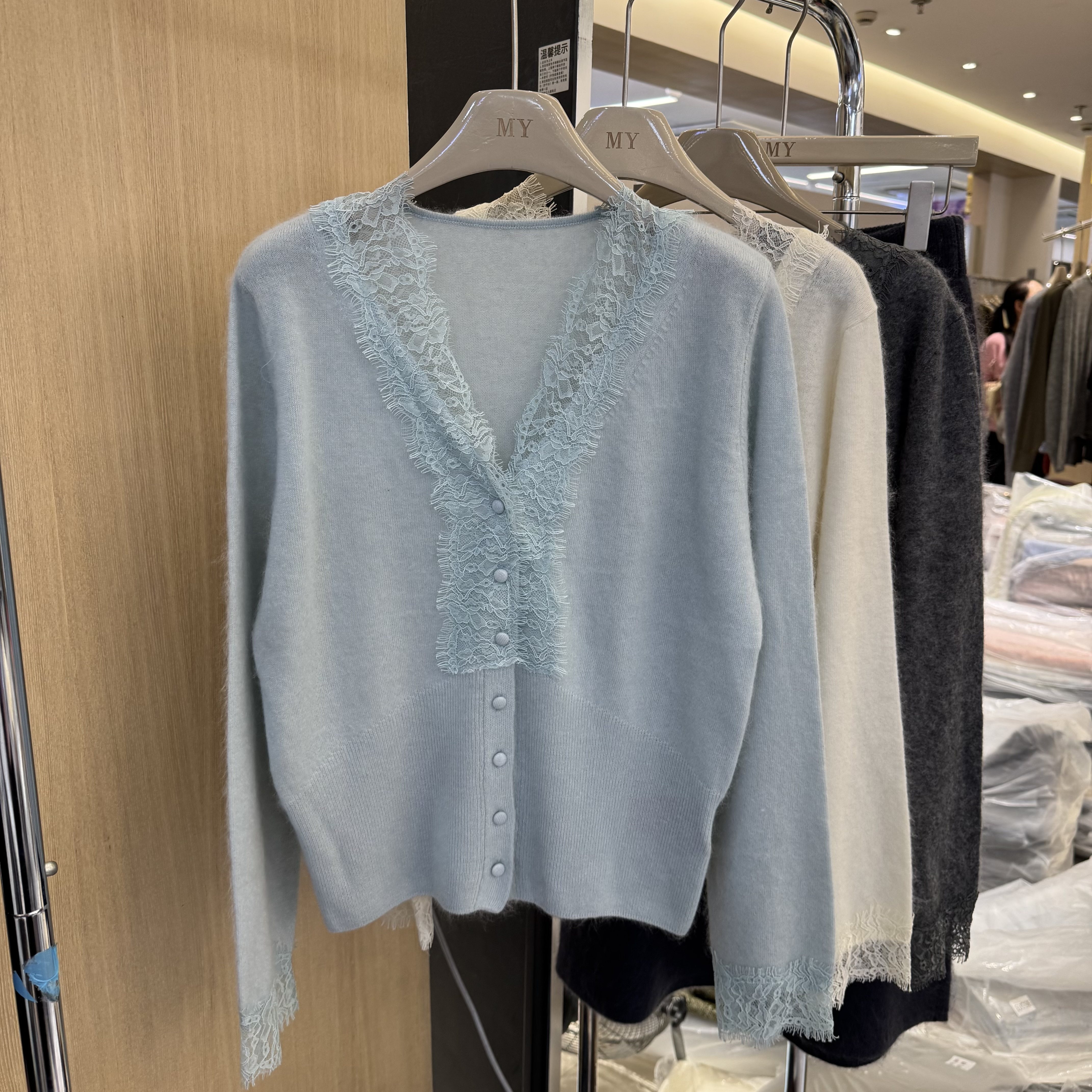 欧货正品秋新款性感女人味睫毛蕾丝拼接针织衫显瘦纯色毛衣外套女