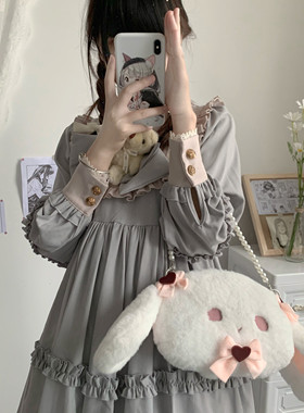 某馒头原创小兔软妹毛绒玩偶少女可爱珍珠链条斜挎休闲手机lo包