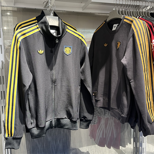 Adidas三叶草 曼联男女运动休闲潮流训练复古立领夹克外套 KC2810