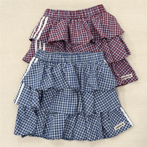 Adidas三叶草 女子运动潮流格子百褶裙蛋糕裙短裙 KU9398 KU9399