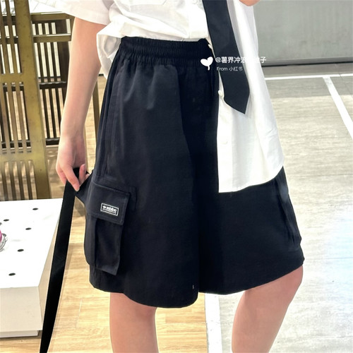 Adidas三叶草 男子运动休闲潮流复古大口袋刺绣工装短裤 KE1027