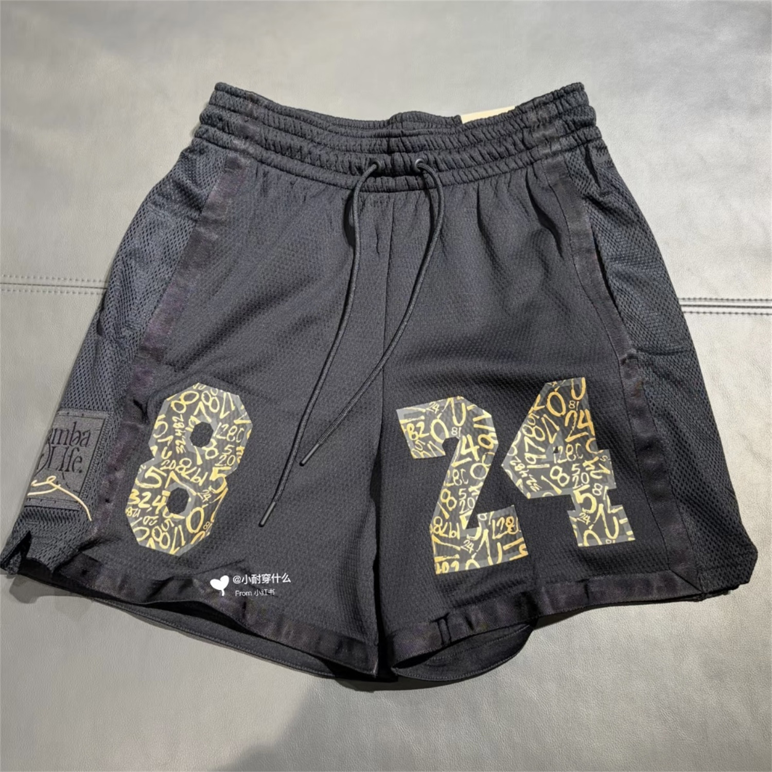 Nike耐克 夏季男子运动休闲科比黑曼巴纪念宽松篮球短裤 IF4940
