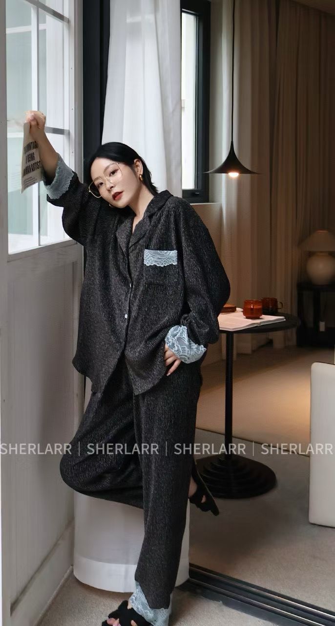 奢拉2025新款压褶金丝绒法式高级感蕾丝花边长袖睡衣女家居服套装