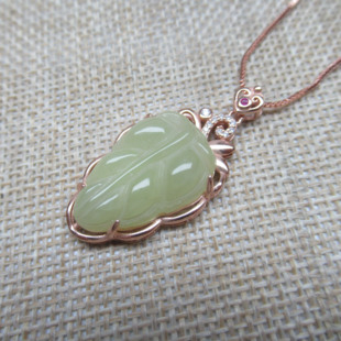 和田玉金枝玉叶吊坠女款玉石项链送妈妈礼物s925银镶嵌玉坠