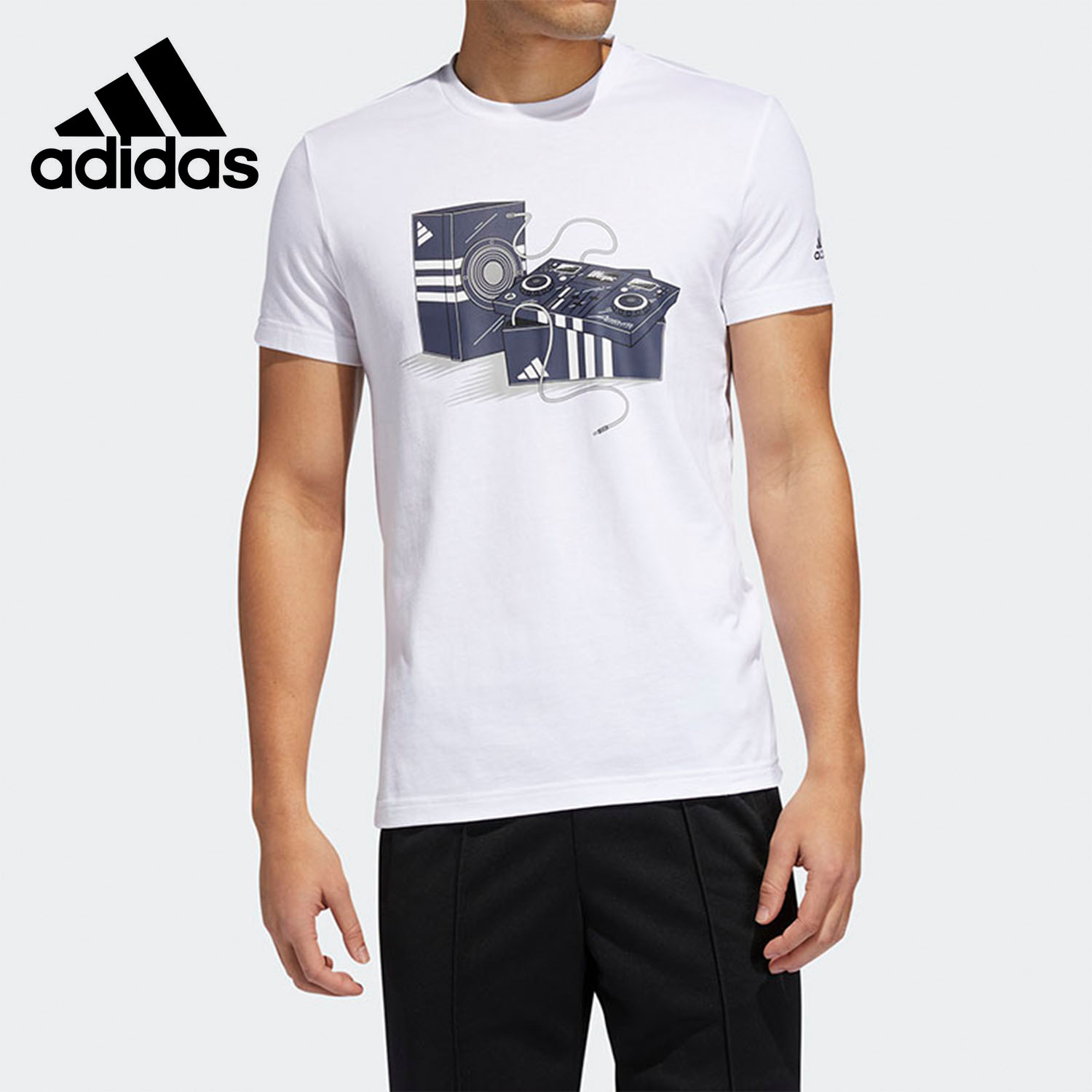 阿迪达斯休闲透气运动短袖正品