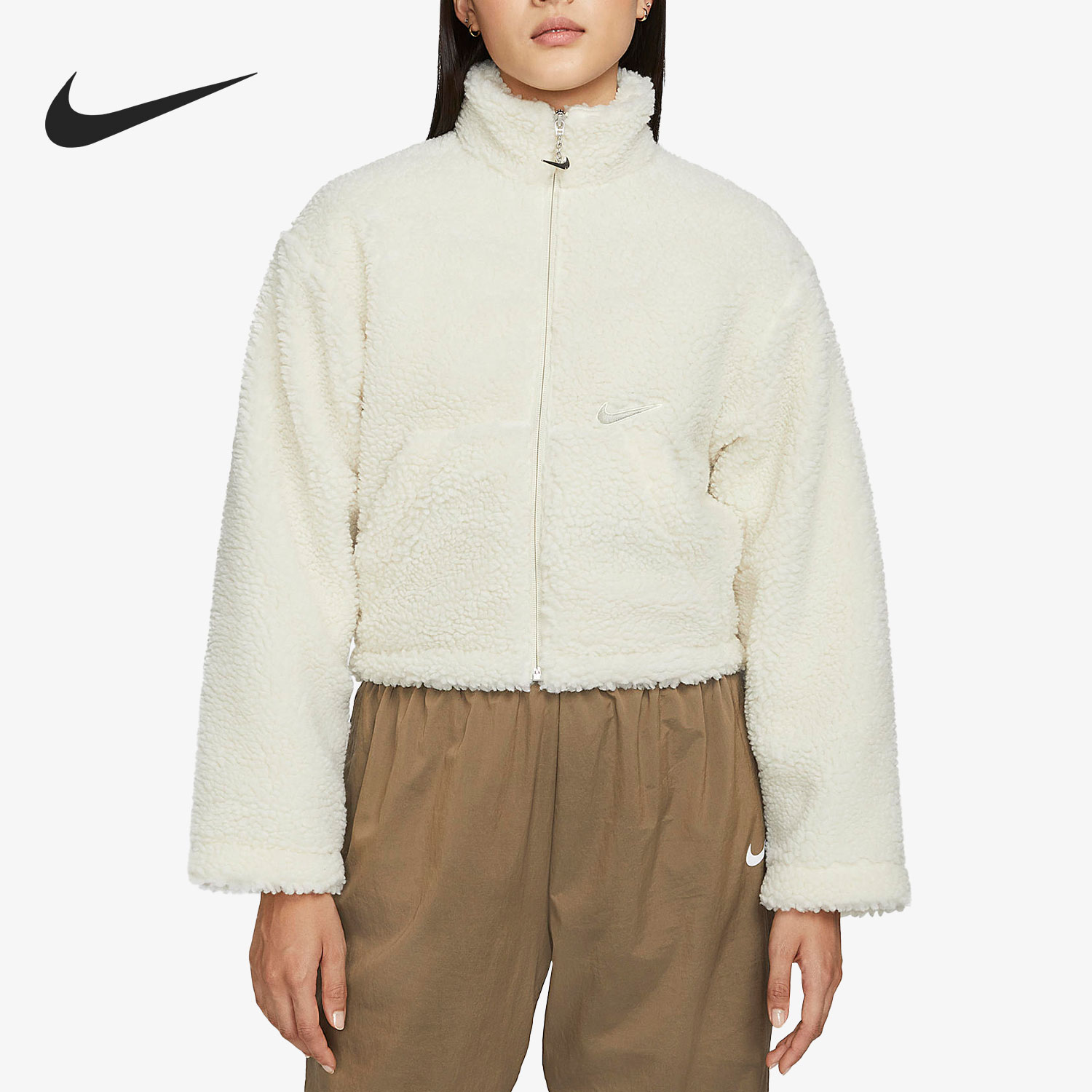 新款女子休闲运动保暖外套