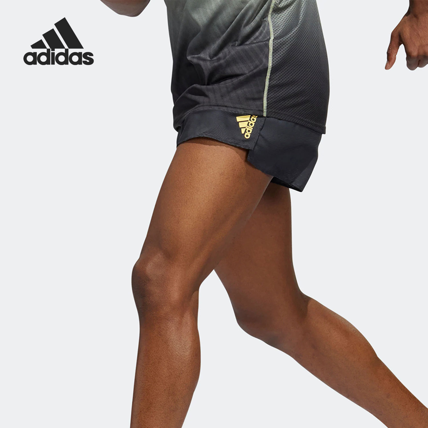 Adidas/阿迪达斯运动短裤