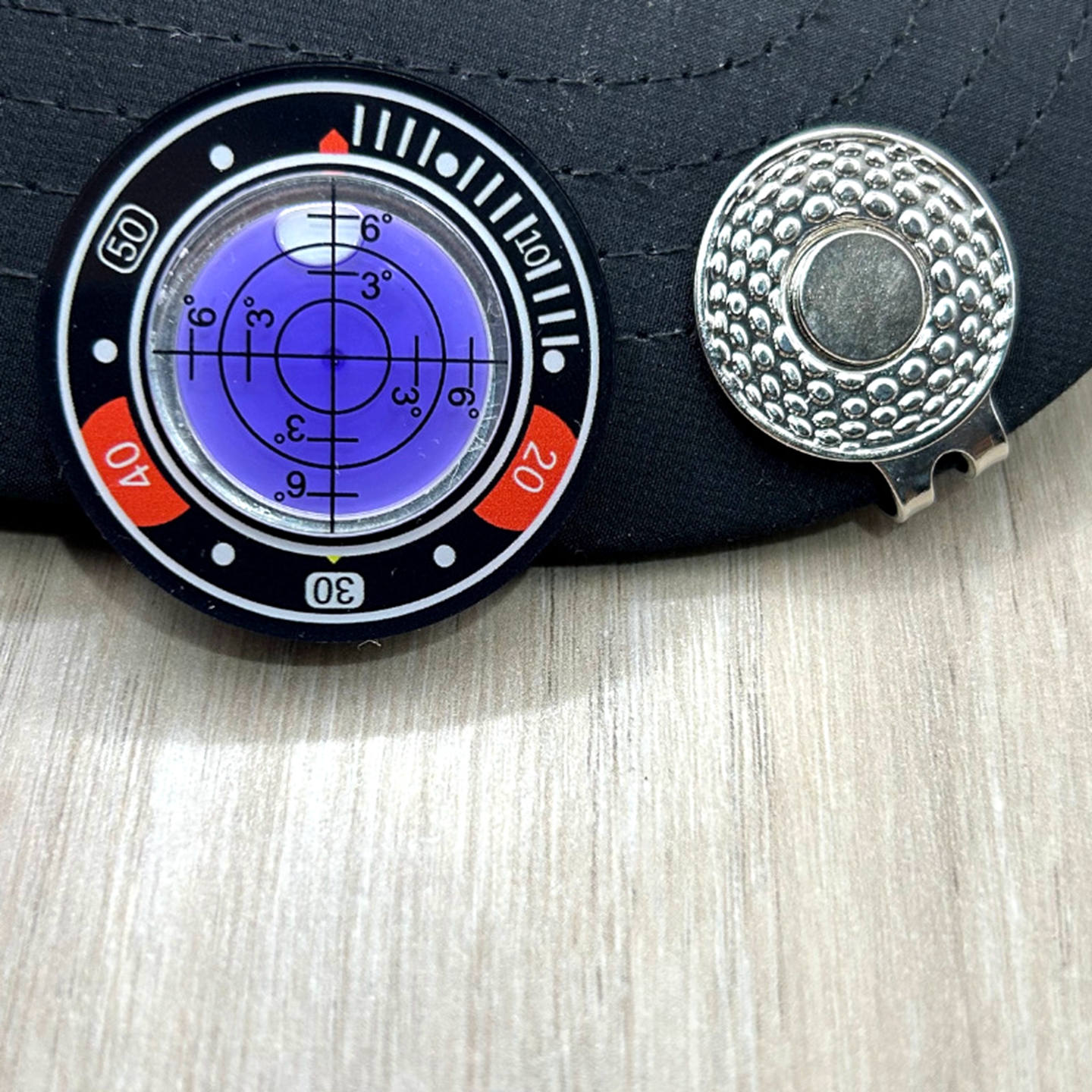 高尔夫水平仪 帽夹 水平测量工具 高低坡测量 果岭坡度推杆阅读器