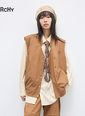 LARCHY来尔佳昵2025秋装立领夹棉马夹