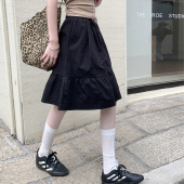 港风口袋黑色短裙女复古高腰显瘦a字裙小个子蓬蓬裙松紧腰半身裙
