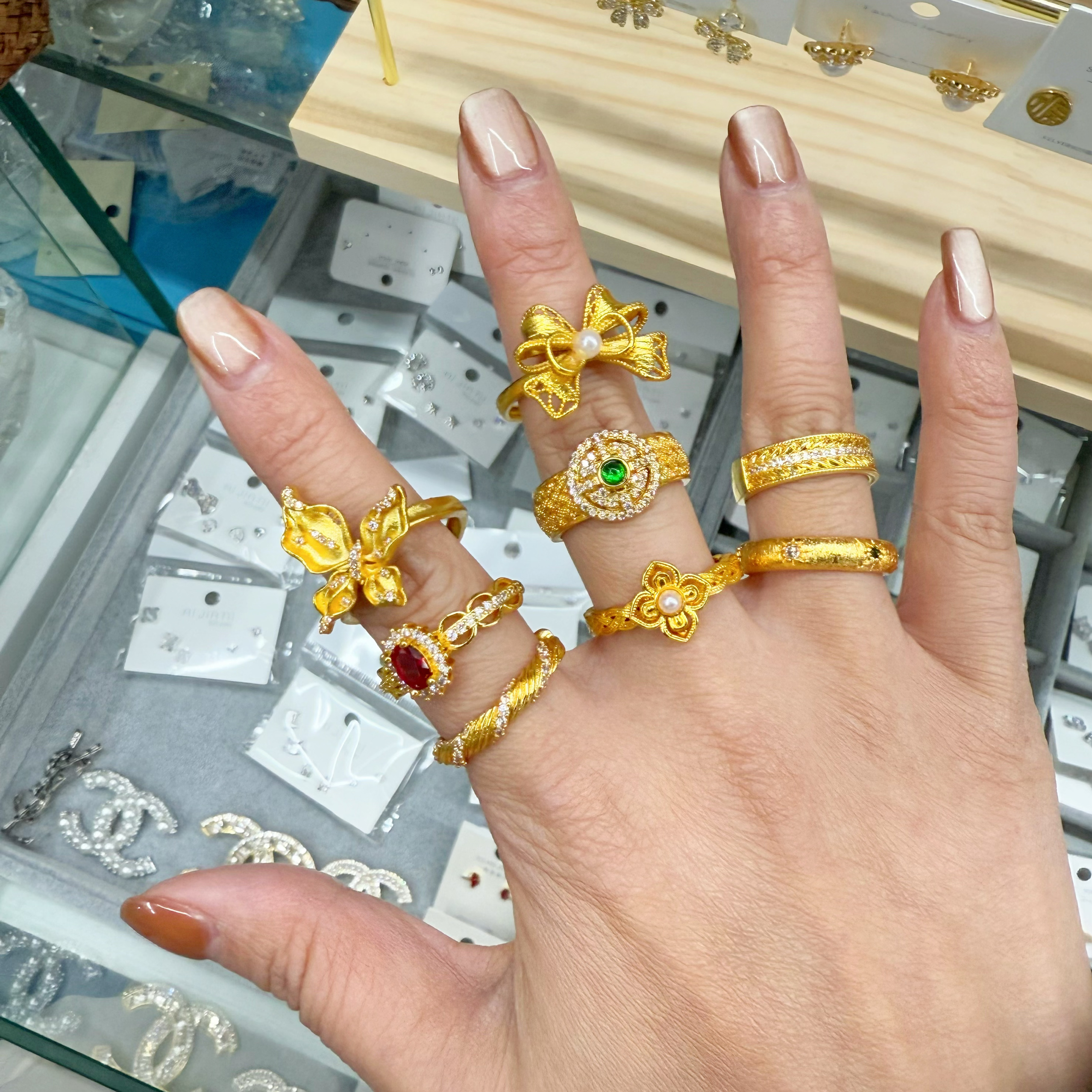 金店同款沙金古法点钻盈盈漫舞蝶戒指飘带蝴蝶指环精致送女友