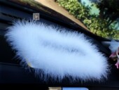 车载摆件防滑垫仪表台毛毛垫饰品中控台装 饰创意汽车羽毛垫耐高温