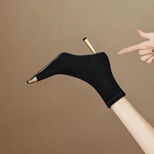 小众弹力靴秋冬季时髦细跟金属头设计感瘦瘦靴黑色高级感女靴