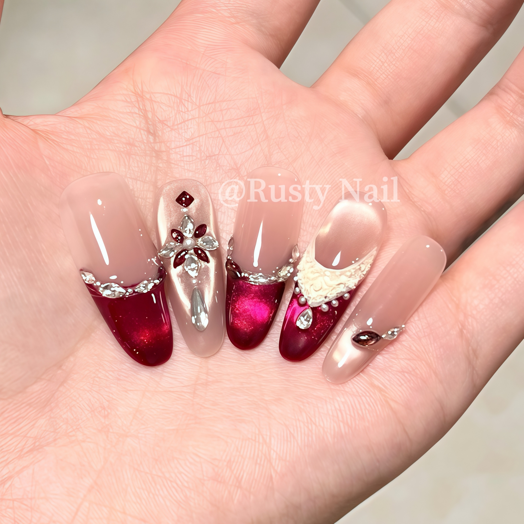 千金爆闪法式猫眼高级感手工美甲