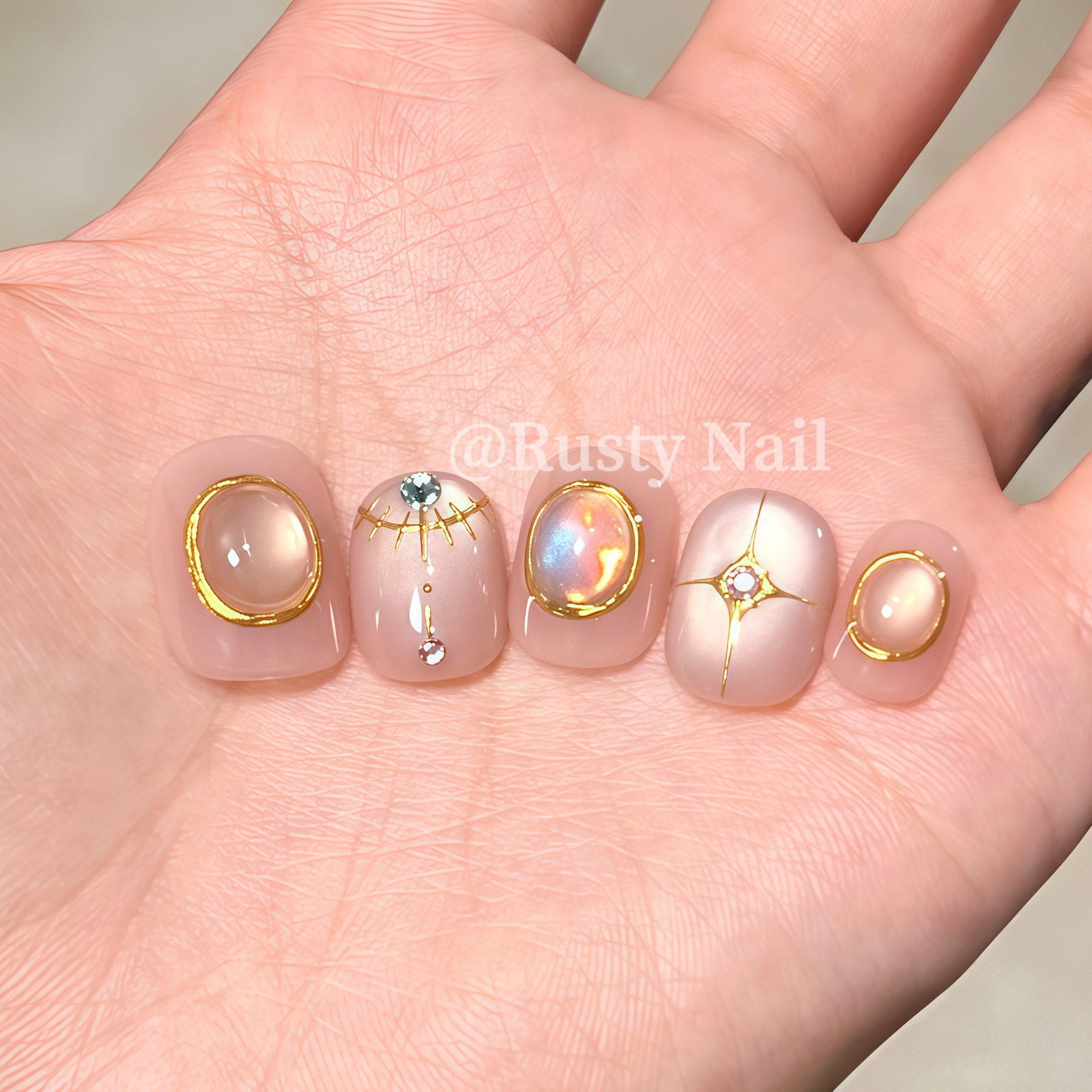 高级感巴洛克宝石猫眼短款穿戴甲