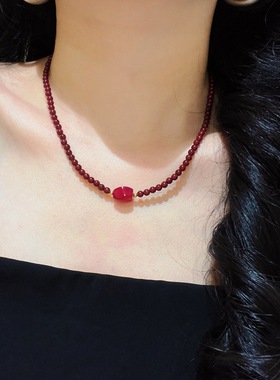 高品质新年安可拉红施家珍珠天然红玉髓项链锁骨链
