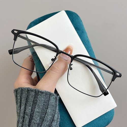 防蓝光近视眼镜可配散光变色度数