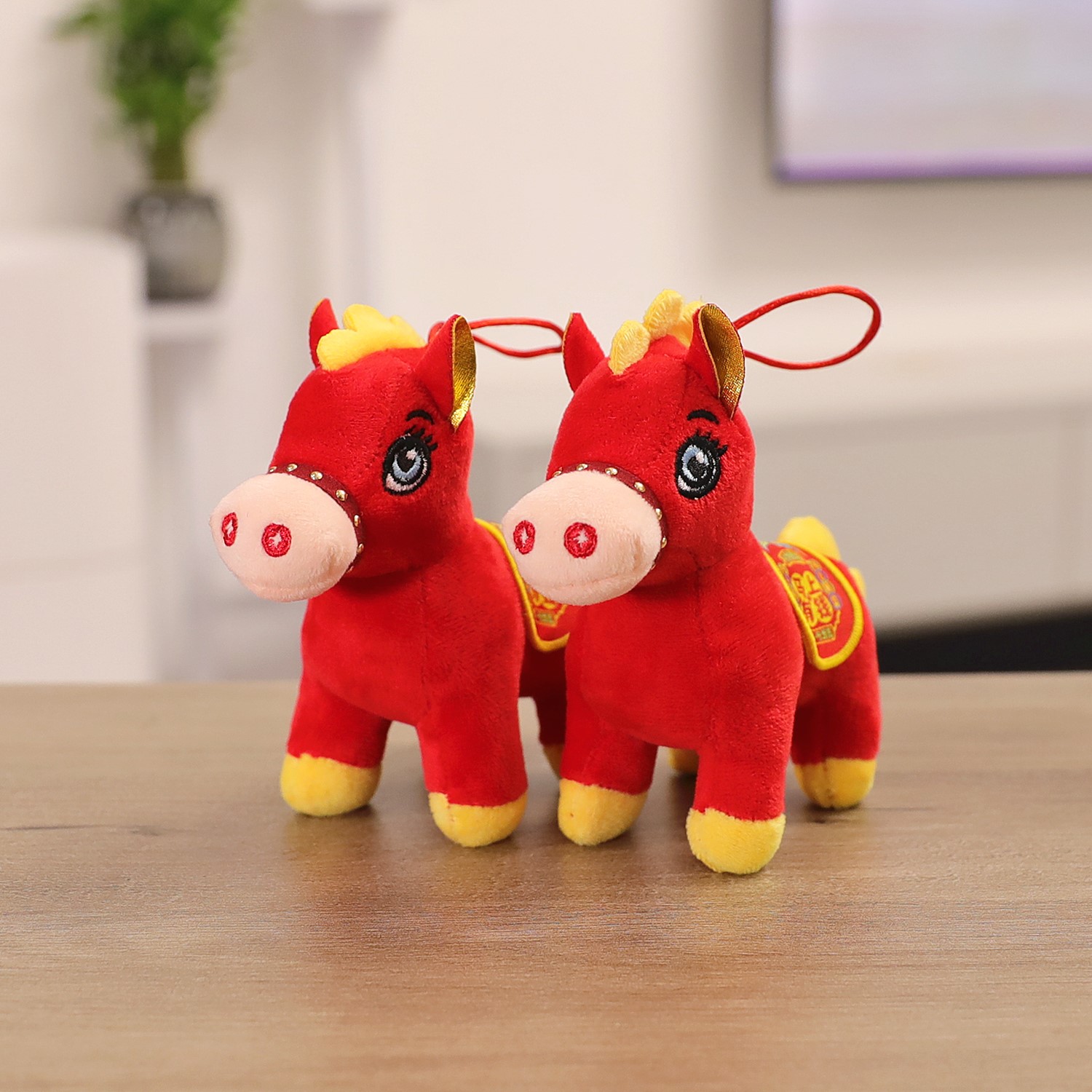 2026马年吉祥物毛绒玩具公仔玩偶礼品文创团购批发红色小马新款萌