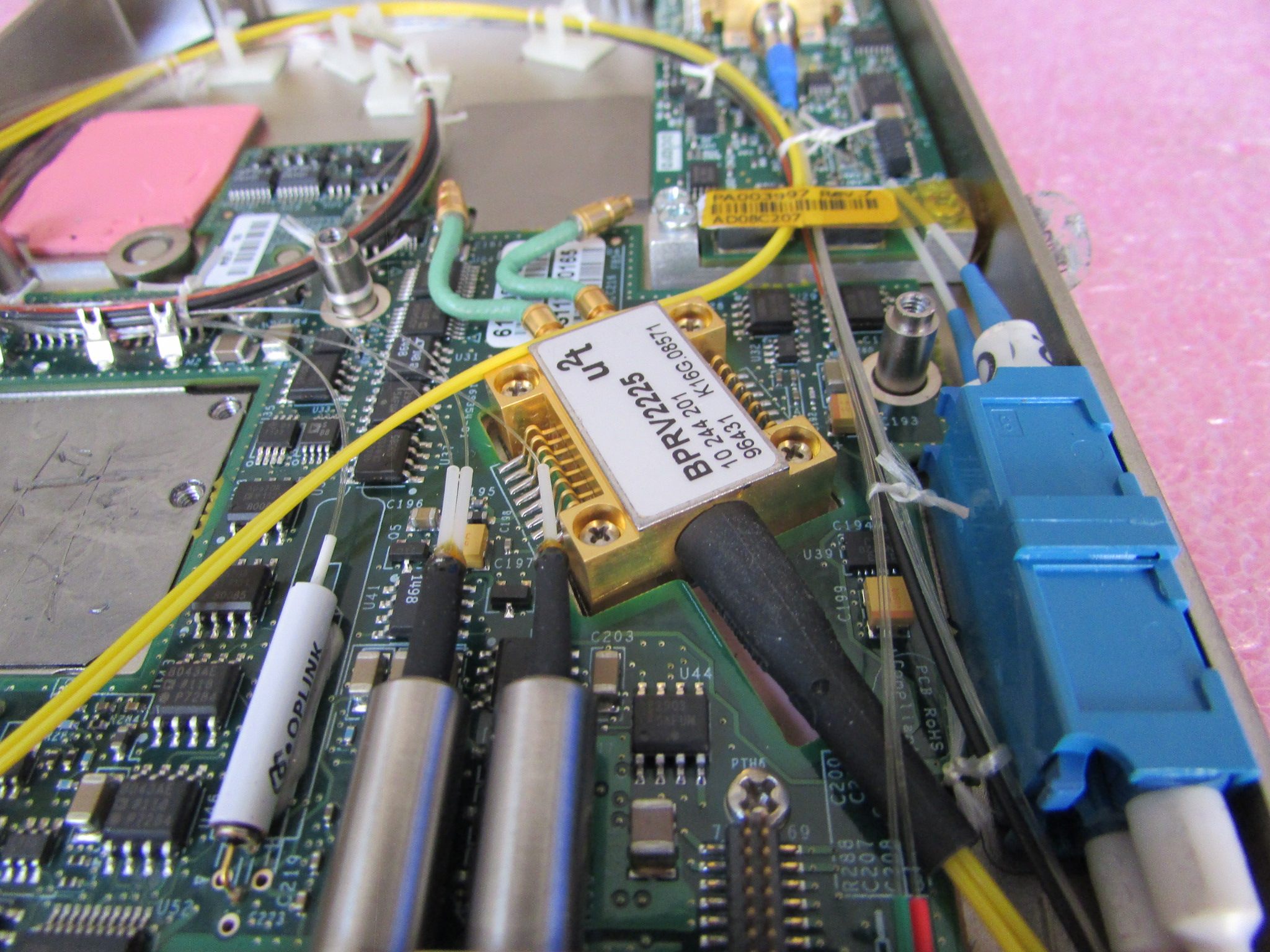 BPRV2225A双光纤差分输出40G速率 U2T高速光电平衡探测器/接收机