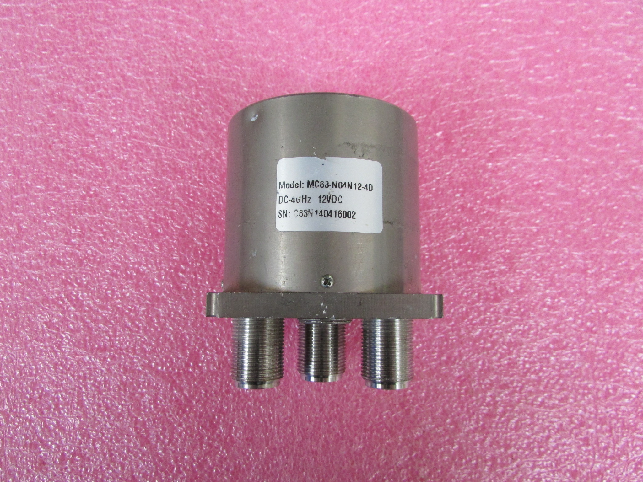 MC63-N04N12-4D DC-4GHz 12V SP3T N 射频微波同轴开关