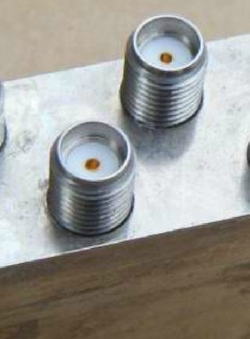 411FL-2308-1 DC-18GHz SPDT SMA 射频微波同轴 转换开关