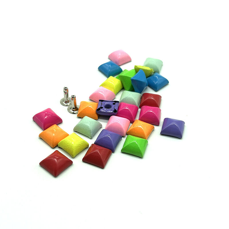 彩色方形铆钉手工DIY配件撞钉12mm金字塔手打装饰饰品通用型,纺织面料/辅料/配套,纺织铆钉,淘宝优惠券,粉丝福利购,淘宝优惠卷