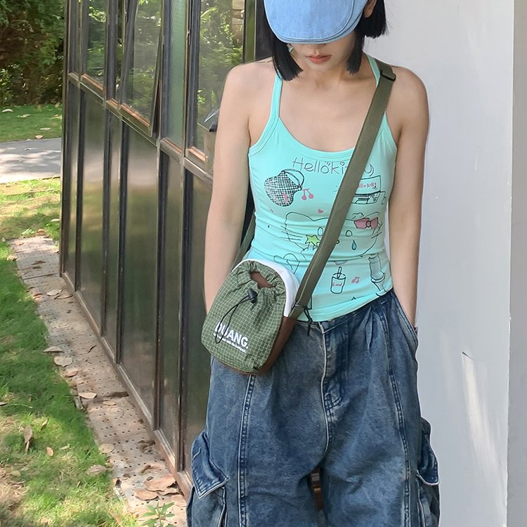 2025夏季新款通用款女包拉链小方包单肩包外出旅行单肩小包百搭