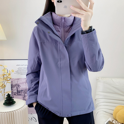 防水保暖拆卸羽绒女三合一冲锋衣