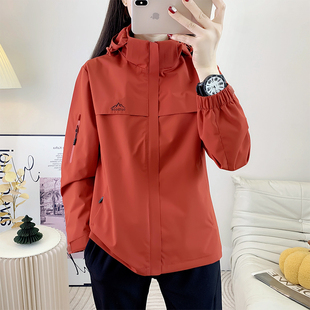 2025新款冲锋衣女士春秋季网衬户外防风防水徒步登山服男休闲外套