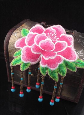 民族风刺绣牡丹花朵毛衣链长项链