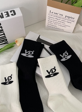 2双装 VUJADE006 小众VD光盘字母印花棉质纯色百搭中筒vibe风潮袜